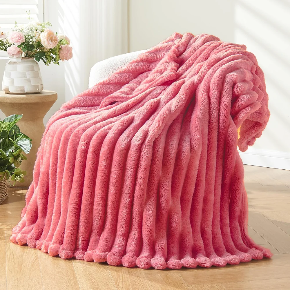 Fleece throw size 180x200 iri harinyatsowaridzike pamubhedha  asi kumonera ka1
