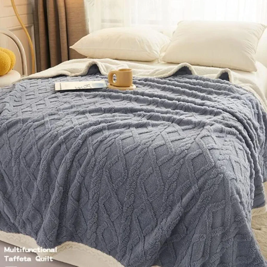 Coral Plush Blanket, Thickened Winter Sofa Cover Blanket, Warm and Soft Plush. Suitable for Bed, Sofa, Chair, Autumn, Winter and Spring