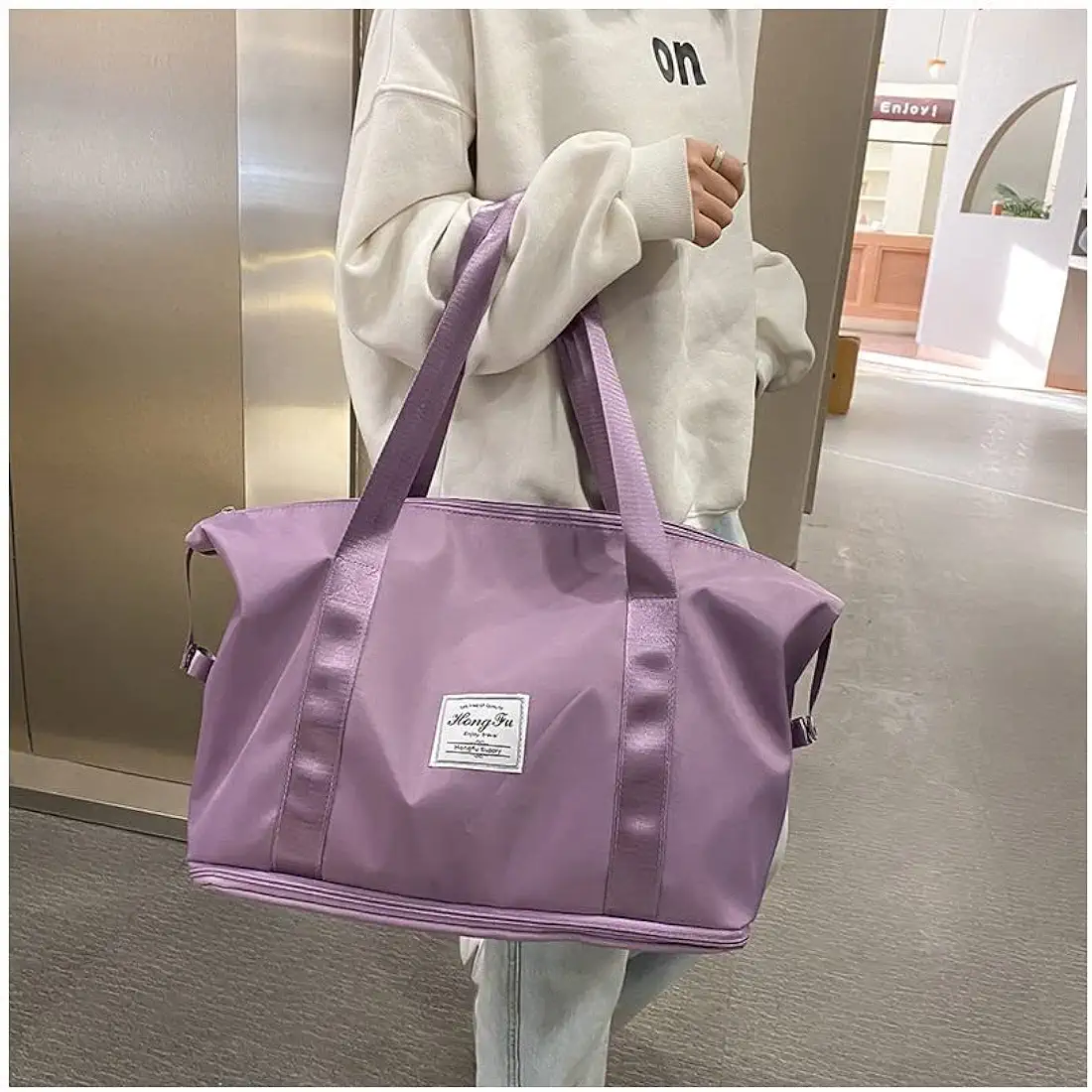 Adjustable mini travelling bag