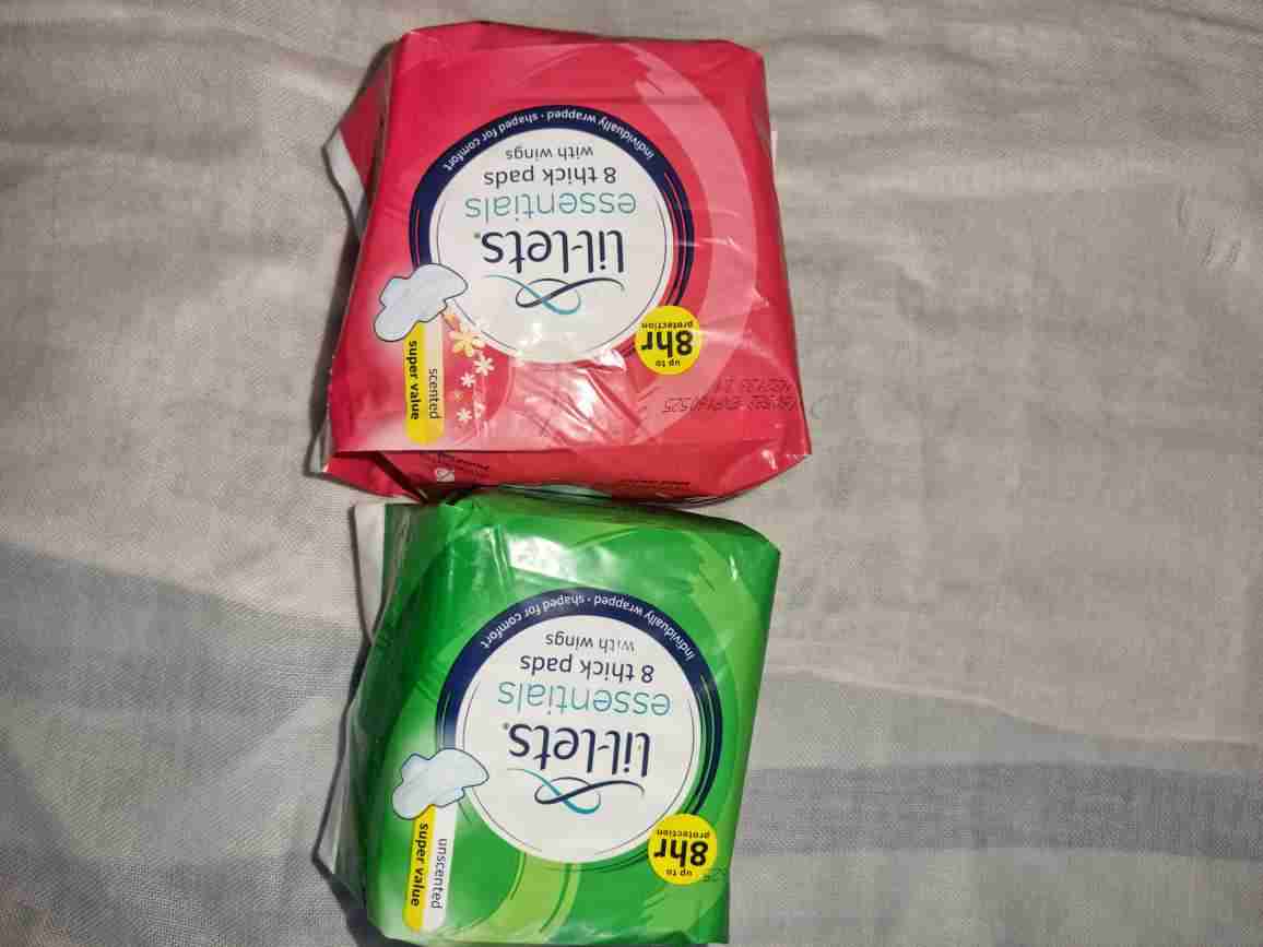 Ladies Essential Sanitary Pads (2PCS Deal)