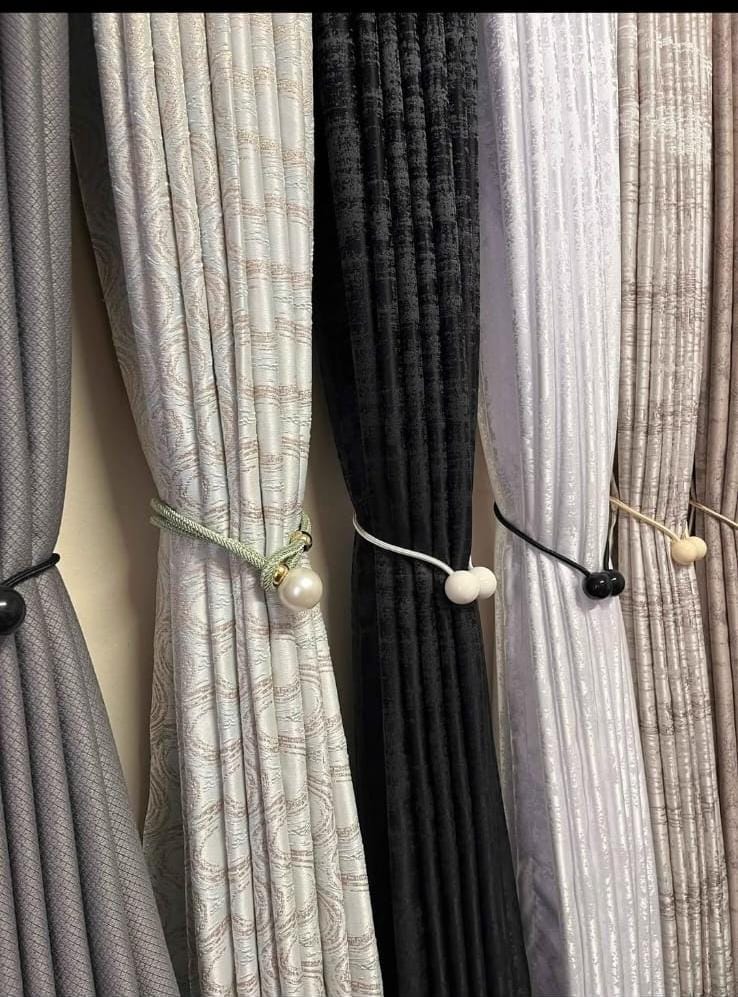 Modern Magnetic Curtain Holders