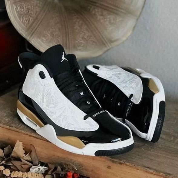 Jordan Dub Zero Sneakers
