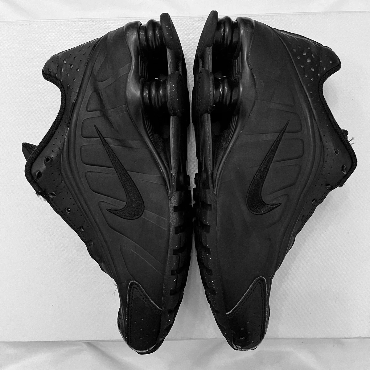 Nike Shox R4